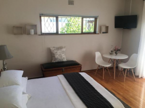 Elegant Unit near Beach, Cape Town